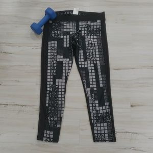 Under Armour HeatGear Leggings // Sz XXL